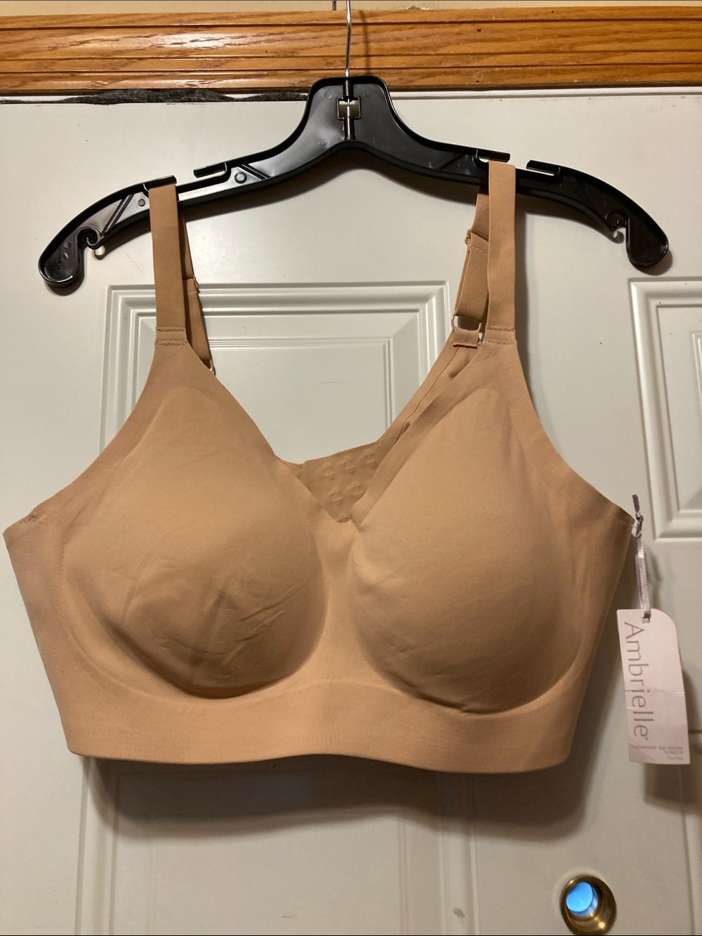 Ambrielle Beige Wireless Seamless Comfort Bra‎ XXL NWT